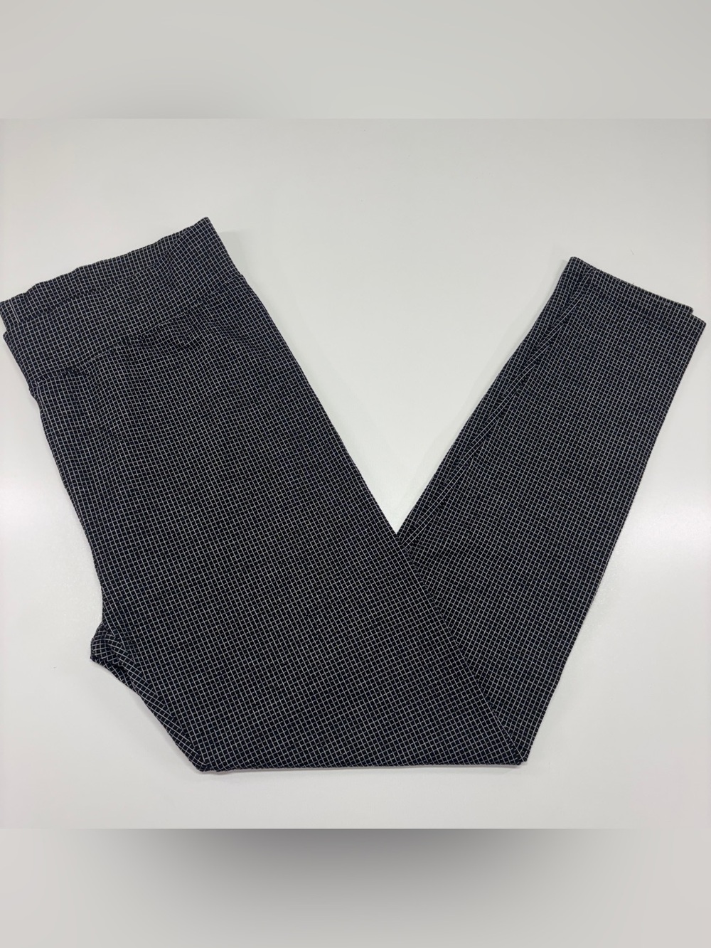 Aeropostale XL Black White Grid Print Stretch Pull-On Leggings Pants